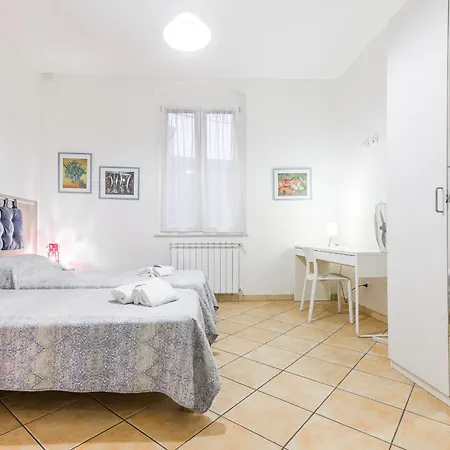 Anna With Terrace For 6 Guests * La Spezia