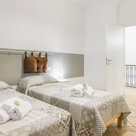 Anna With Terrace For 6 Guests Apartment