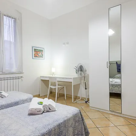 Apartment Anna With Terrace For 6 Guests