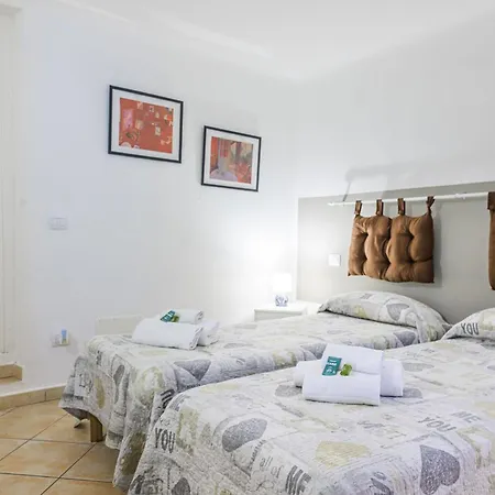Apartamento Anna With Terrace For 6 Guests